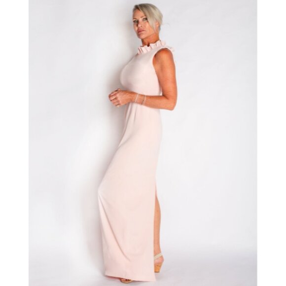 Elegant Pink Maxi Dress - Picture 2 of 3